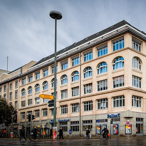 Berlin School of Business & Innovation (BSBI)